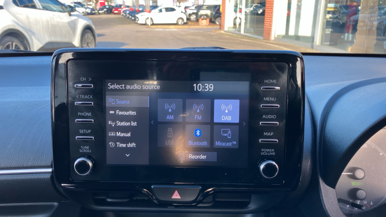 Toyota Yaris 1.5 Hybrid Icon 5dr CVT Hybrid Hatchback